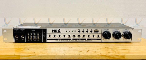 Vang cơ NEX FX8 có thiết kế hút mắt người dùng